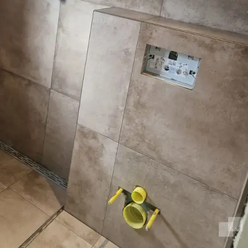 Rien Brekelmans Tegelwerken - toilet betegelen Vught (4)